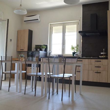 B&B La Via Di Casa San Leone Εξωτερικό φωτογραφία