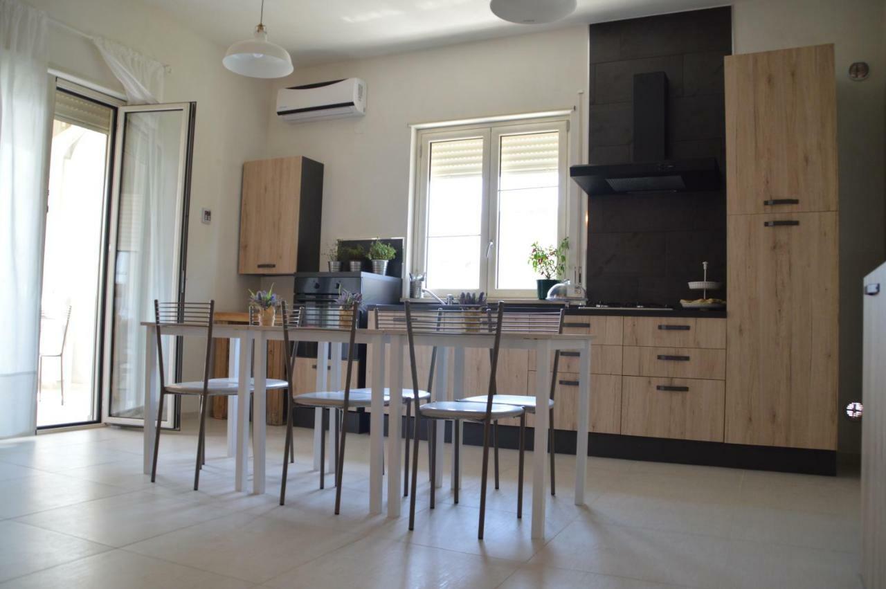 B&B La Via Di Casa San Leone Εξωτερικό φωτογραφία