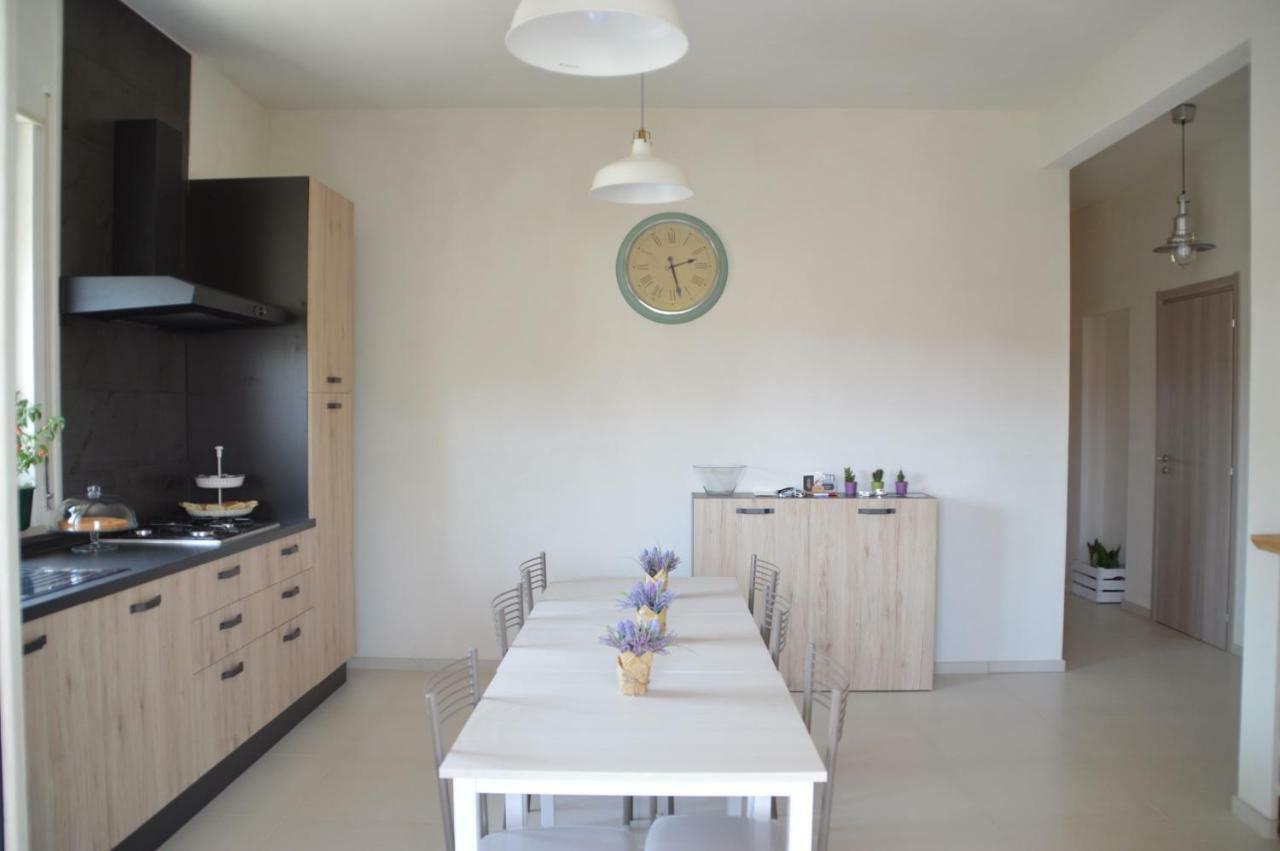 B&B La Via Di Casa San Leone Εξωτερικό φωτογραφία
